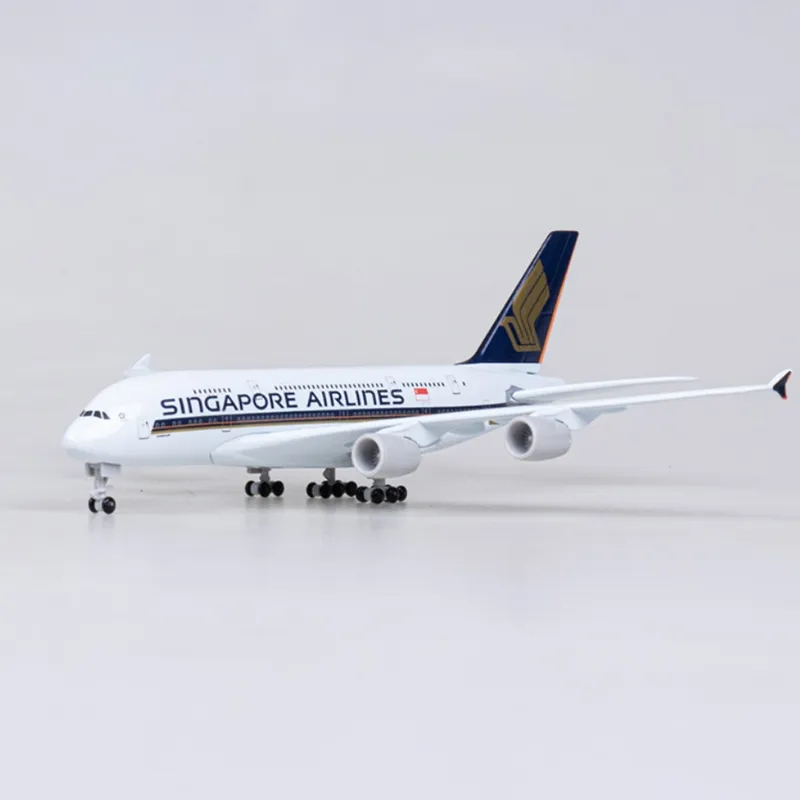 Model Kit Singapore - Metal Aircraft Airliner Model 20cm 1:400