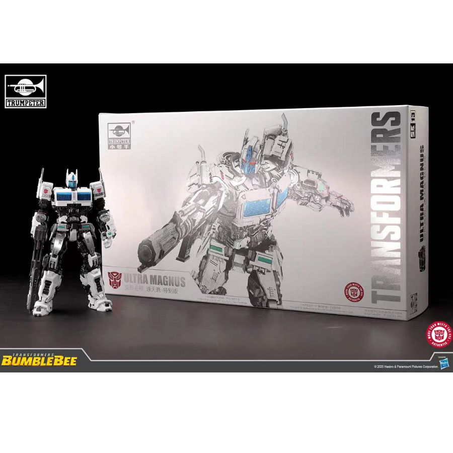 Model Kit Optimus Prime - Trumpeter 08150 Transformers ULTRA MAGNUS Shanghai