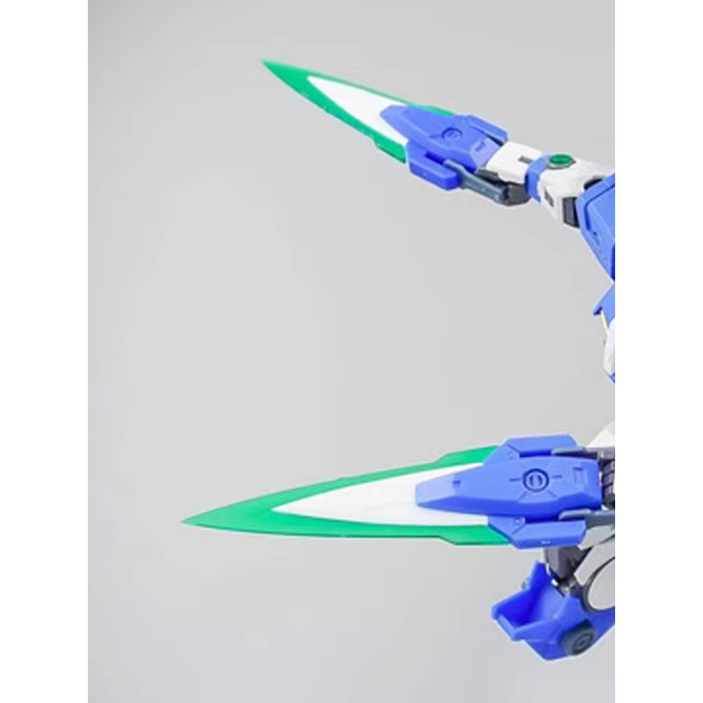 EW RG 1/144 00R Seven Sword GN - огляд і ціна Model Kit Horse