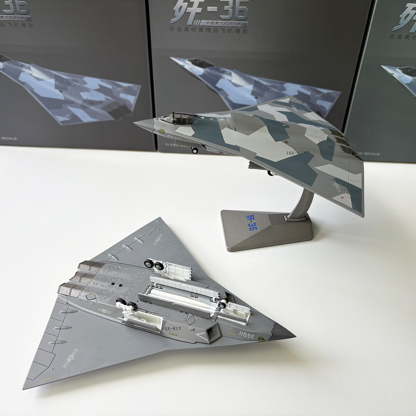 1/144 J-36 Chinese 6th Generat - огляд і ціна Model Kit Plane