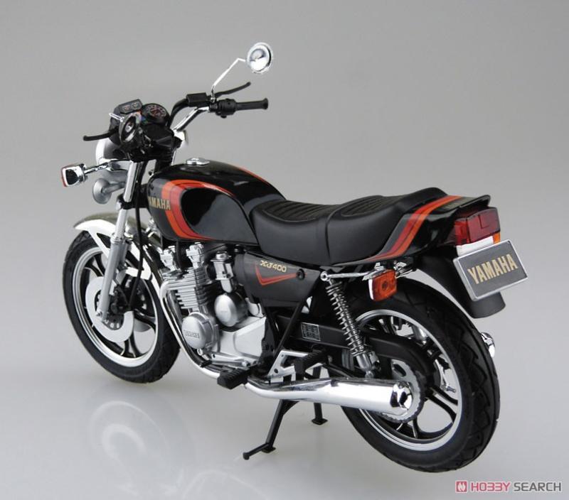 Aoshima 06367 Static Assembled - огляд і ціна Model Kit Aoshima
