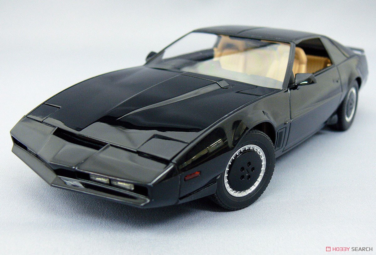 Aoshima 06321 Static Assembled - огляд і ціна Model Kit Aoshima