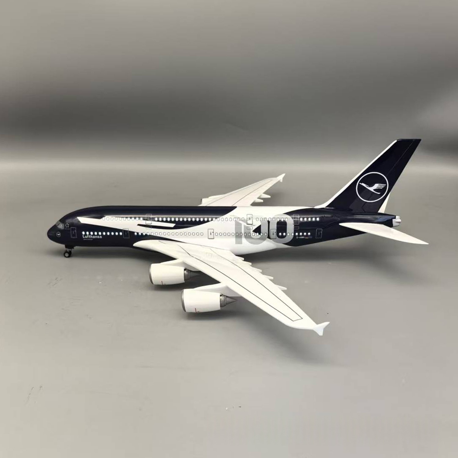 New 45cm Lufthansa A380 100 Ye - огляд і ціна Model Kit Plane