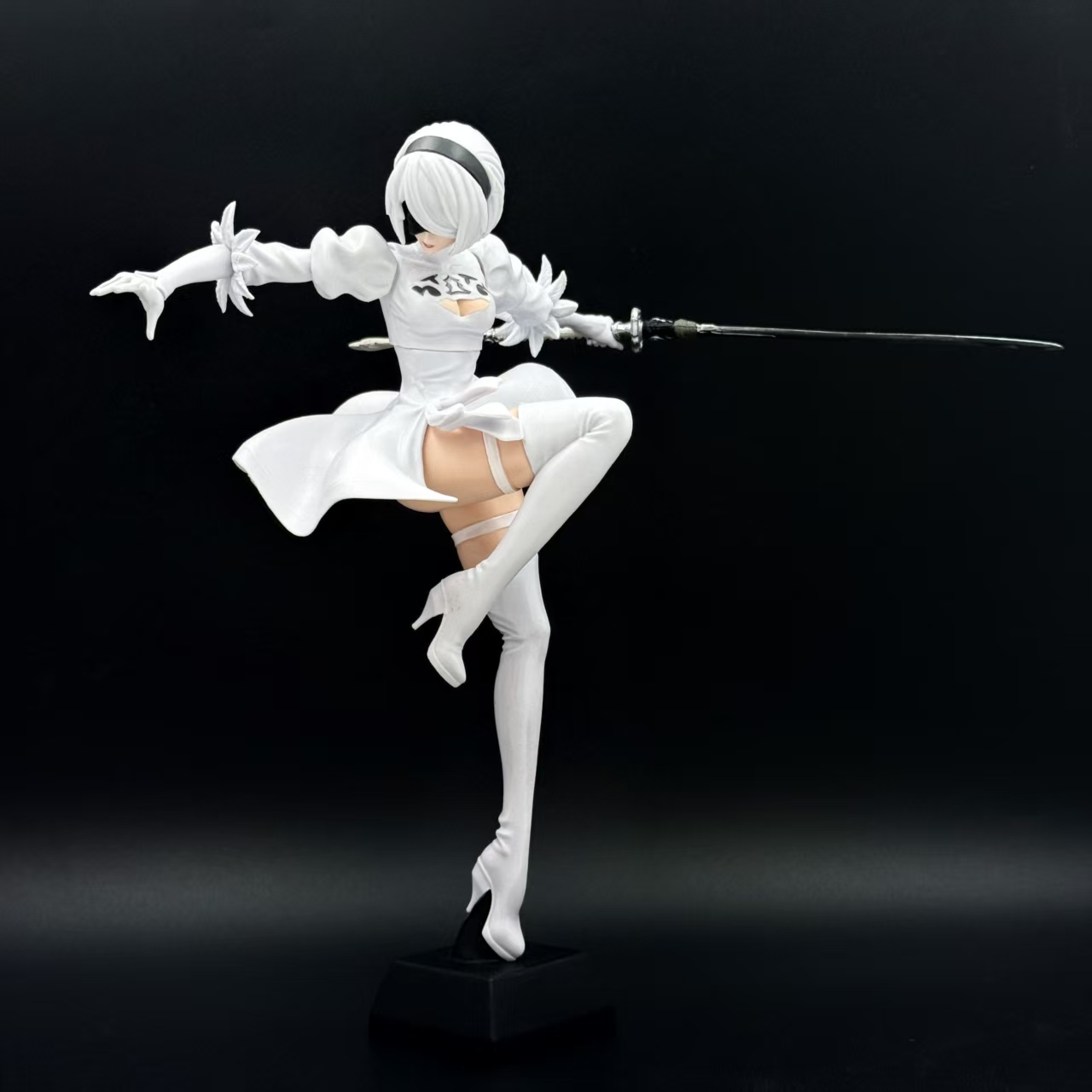 24CM NieR Automata YoRHa No. 2 - огляд і ціна Model Kit Nier Automata