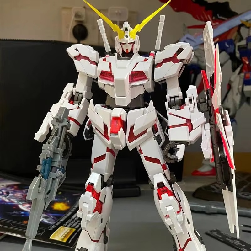 In Stock Hg 1/144 Rx-0 Unicorn - огляд і ціна Model Kit Barbatos