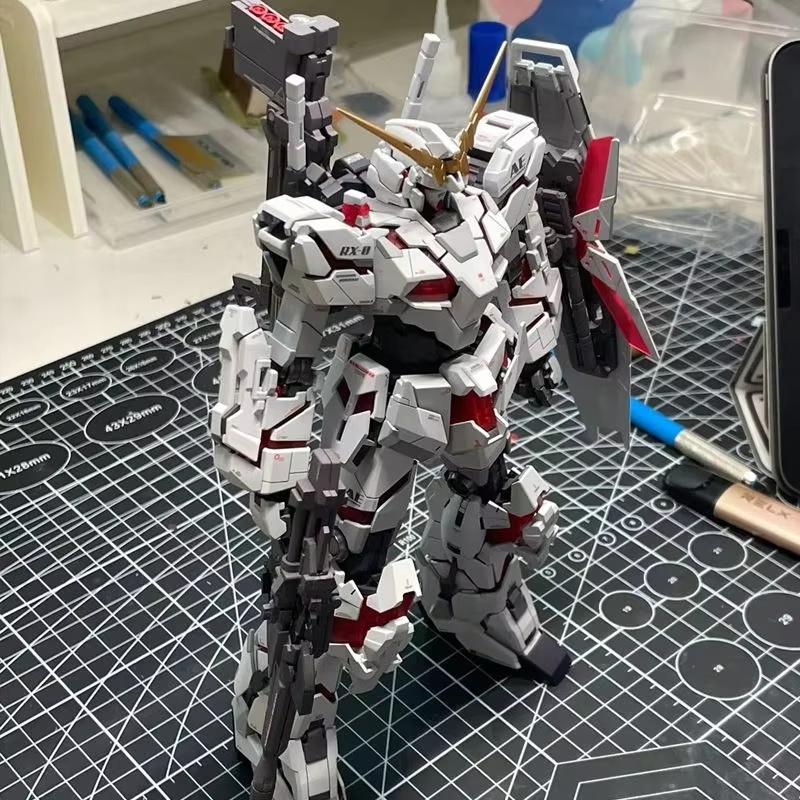 In Stock Hg 1/144 Rx-0 Unicorn - огляд і ціна Model Kit Barbatos