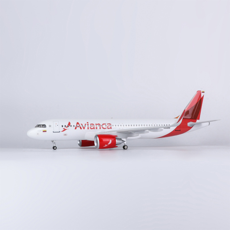 1/85 Large Scale 47cm Avianca  - огляд і ціна Model Kit Plane