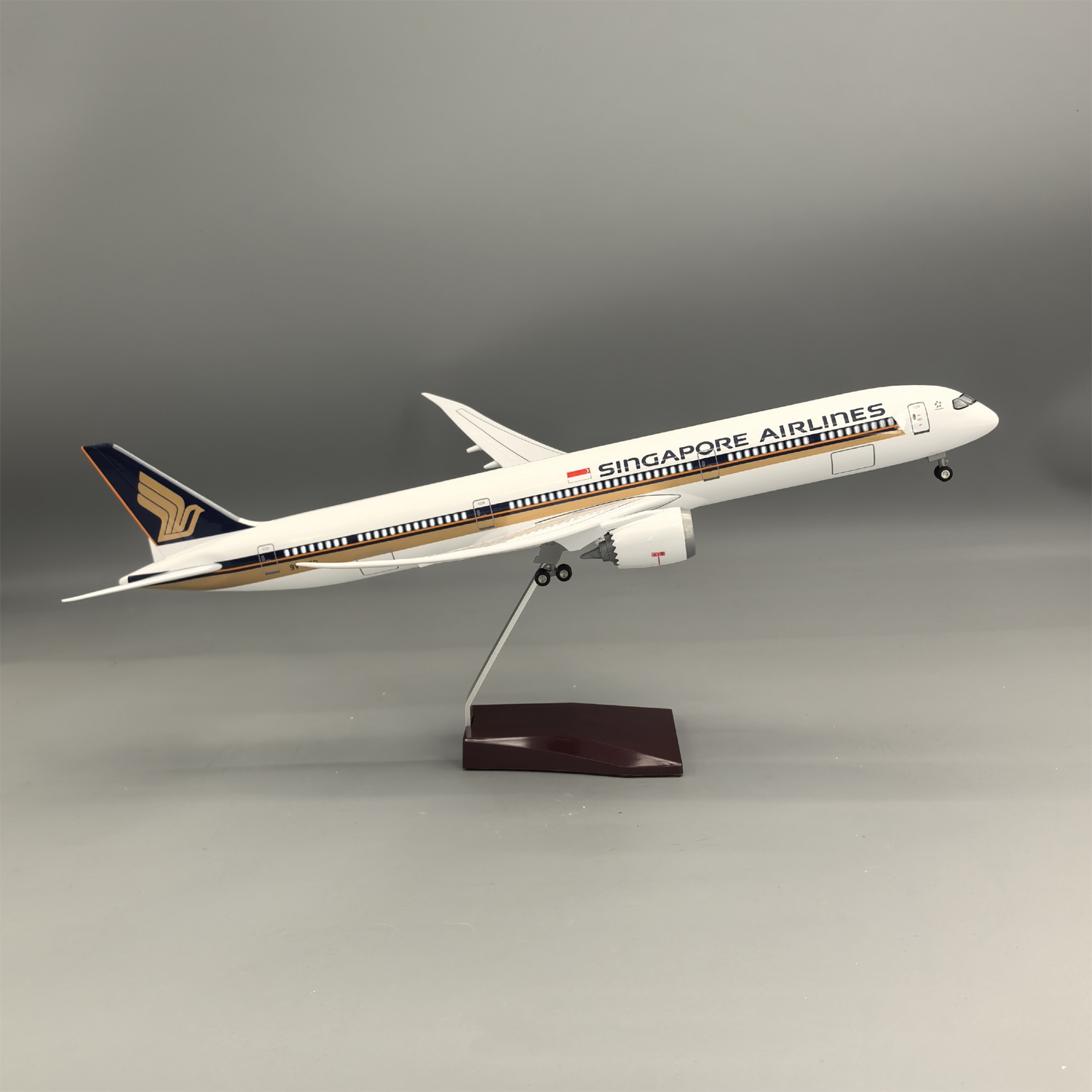 1/145 Scale Singapore B787-10  - огляд і ціна Model Kit Singapore