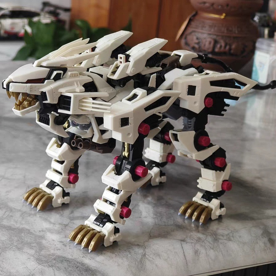 BT Building Blocks ZOIDS Robot - огляд і ціна Model Kit Chemistry