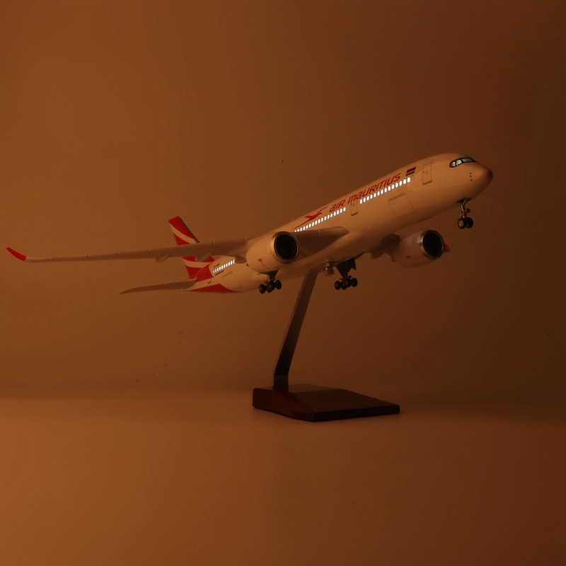 47cm Mauritius A350 Model Airc - огляд і ціна Model Kit Plane