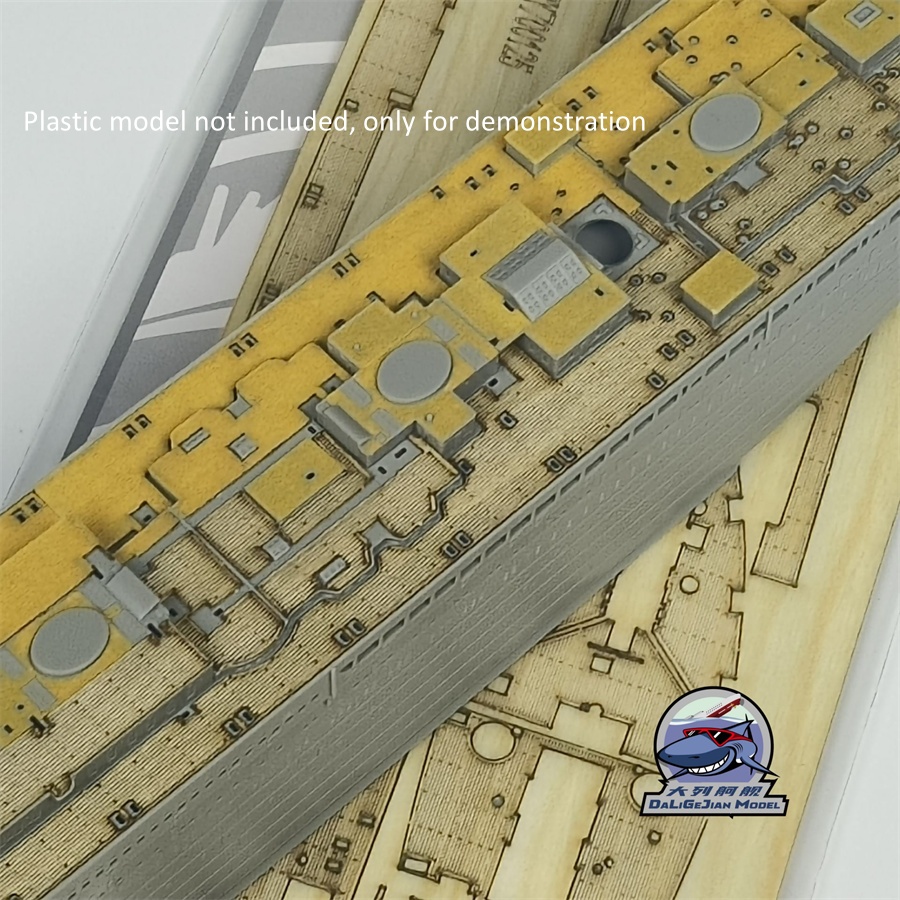 1/700 Scale Wooden Deck Maskin - огляд і ціна Model Kit Helicopter