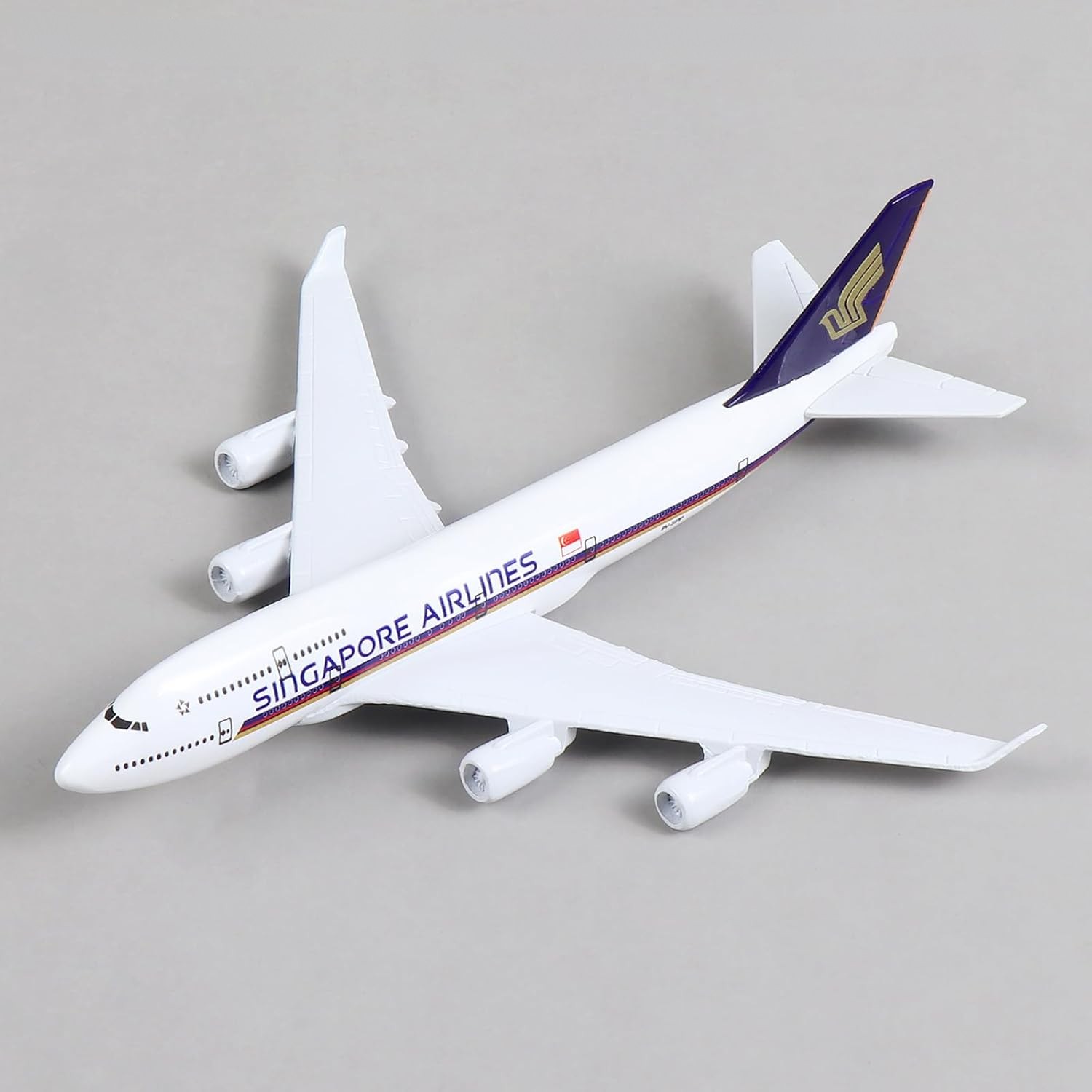 747 Singapore Metal Plane Mode - огляд і ціна Model Kit Singapore